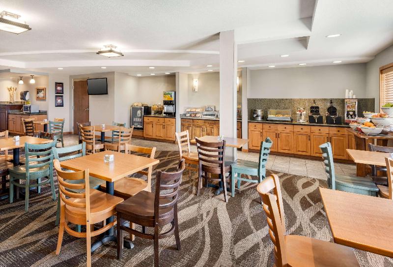 فندق Americinn By Wyndham Laramie Near University Of Wyoming