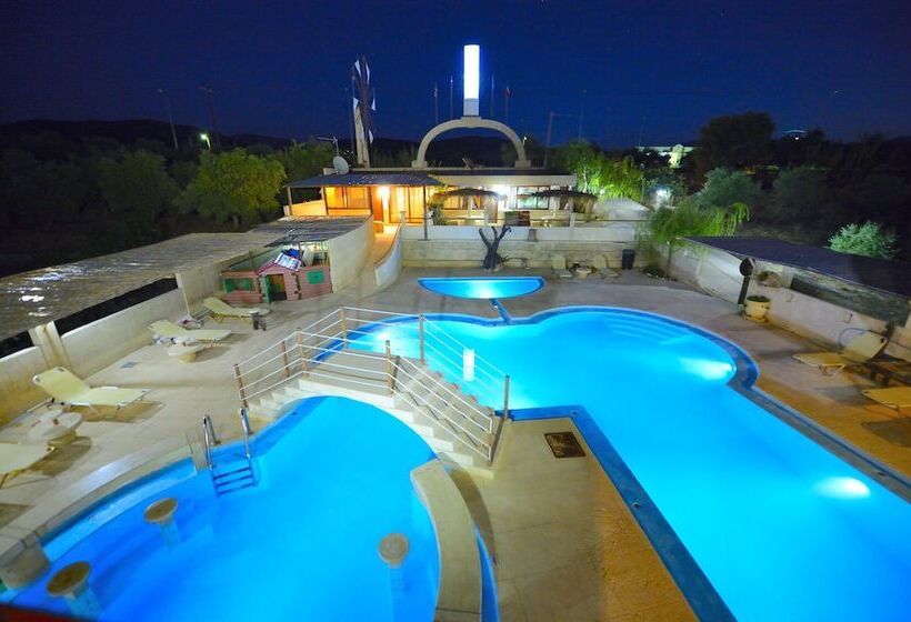 酒店 Anemomili Village