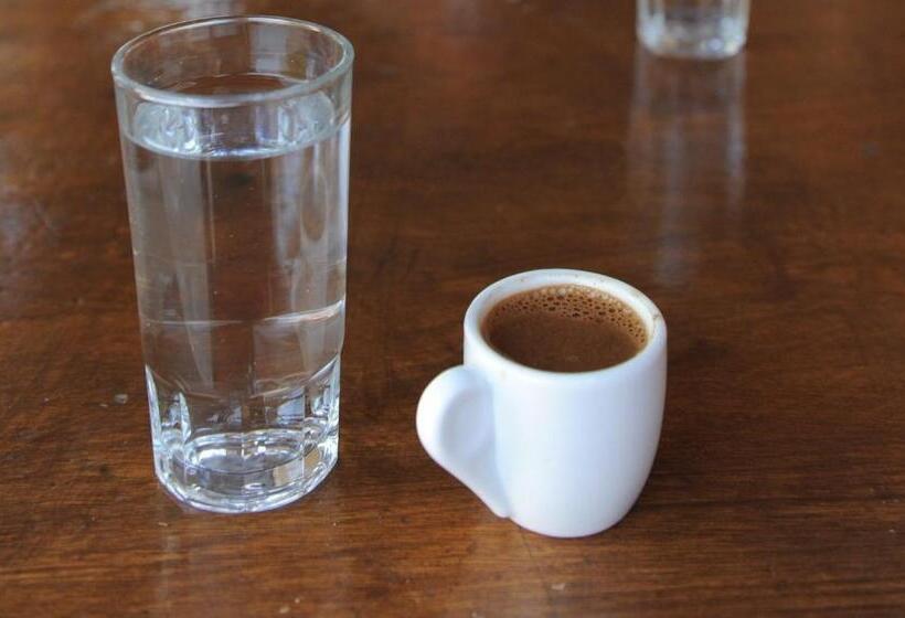 ホテル Angela S House