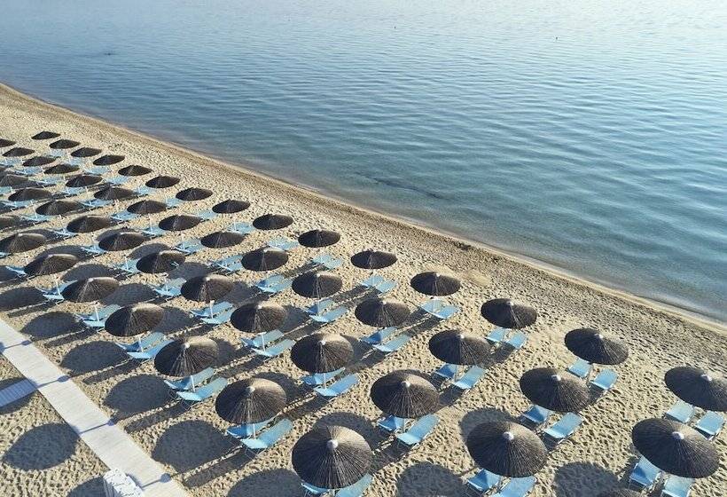 בית מלון כפרי Antigoni Seaside Resort