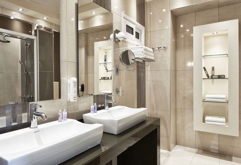 בית מלון כפרי Antigoni Seaside Resort