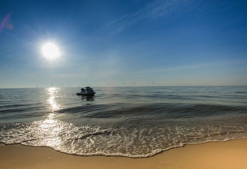 Отель Asia Chaam