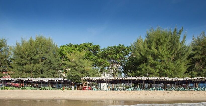 Отель Asia Chaam