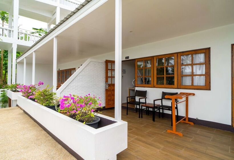 ホテル Best Western Phuket Ocean Resort