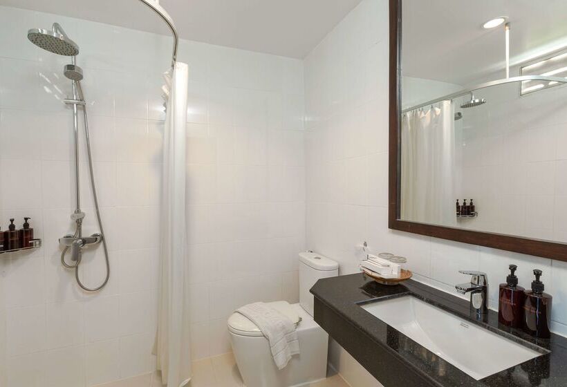 ホテル Best Western Phuket Ocean Resort