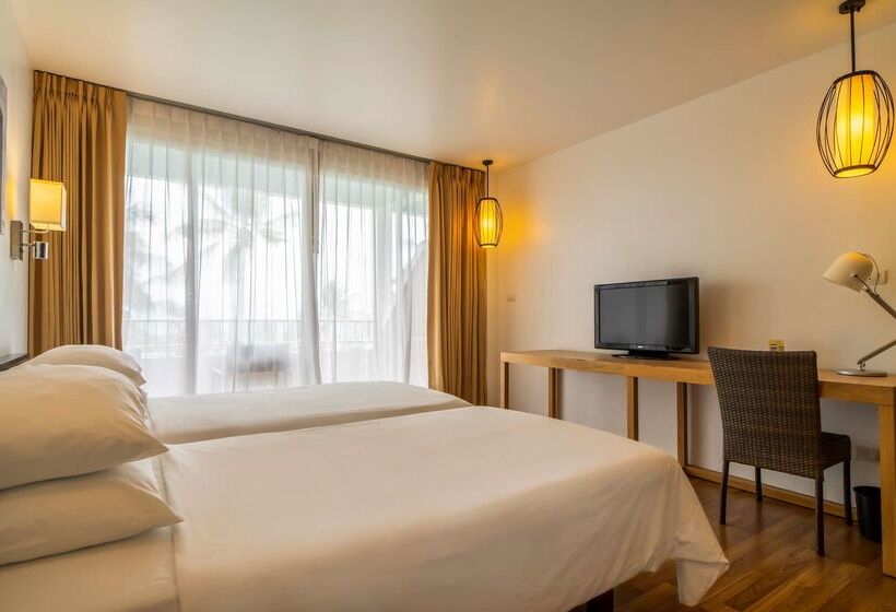 ホテル Best Western Phuket Ocean Resort