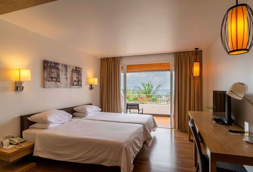 ホテル Best Western Phuket Ocean Resort
