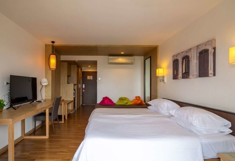 ホテル Best Western Phuket Ocean Resort