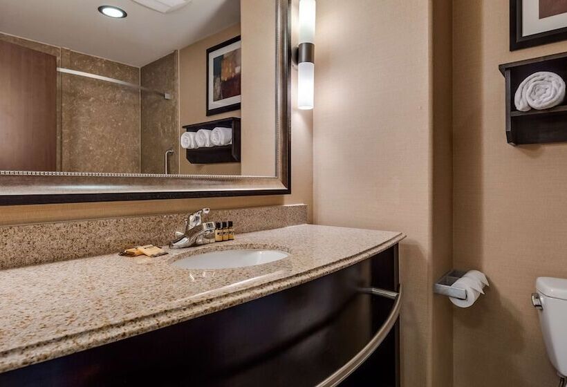 فندق Best Western Plus Midland Suites