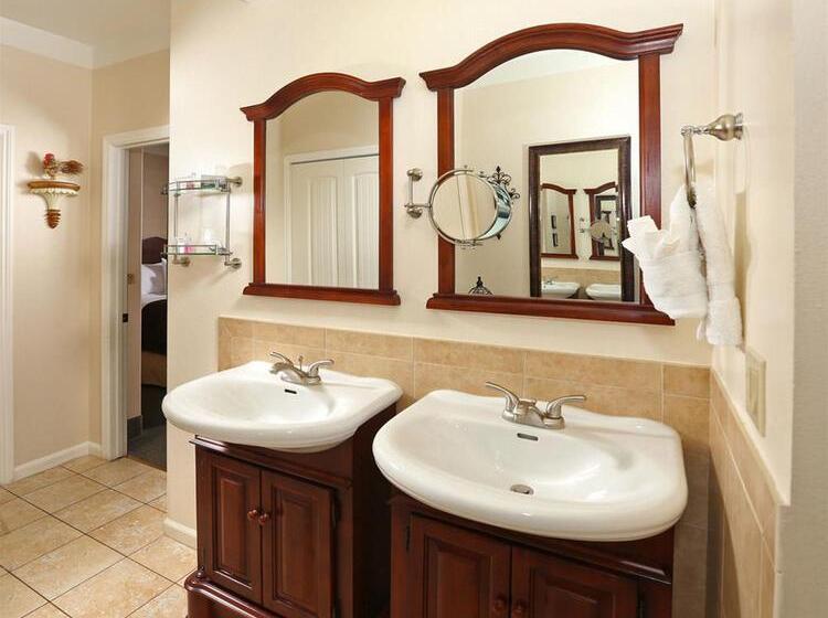 فندق Brand Plaza