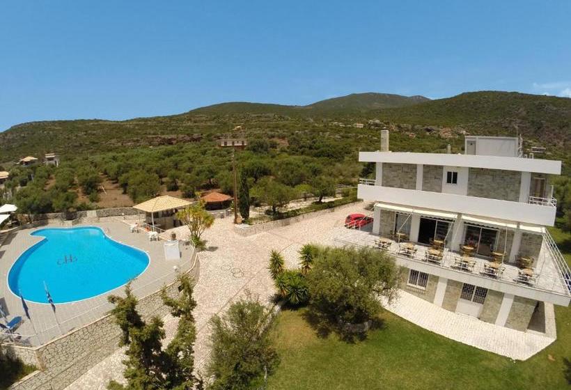 酒店 Kardamili Beach