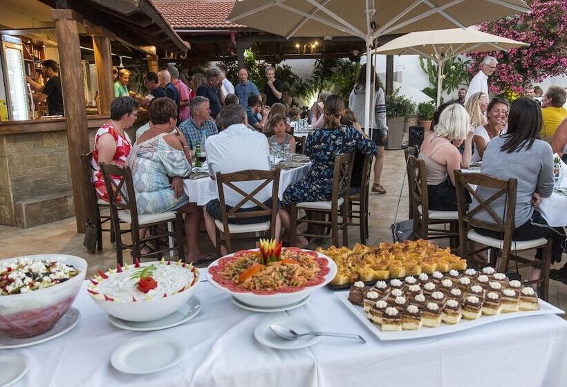 هتل Castri Village