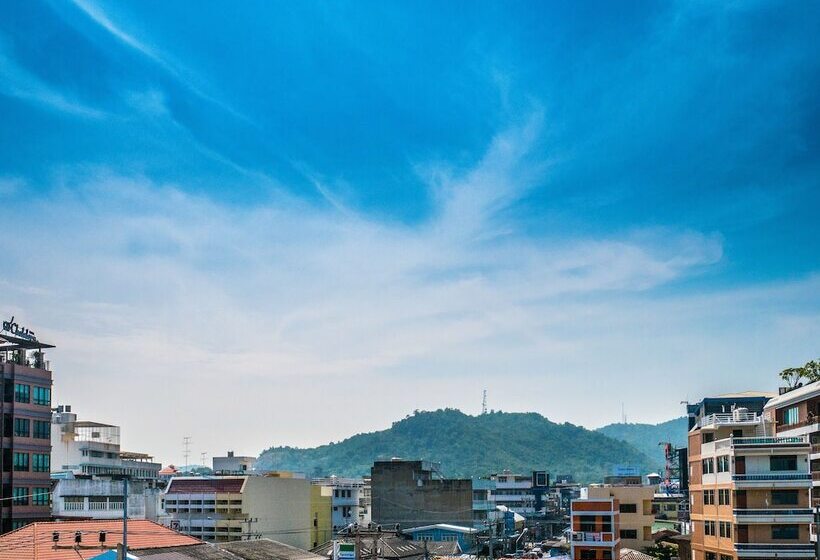 Hotel Chomsin Hua Hin ชมสินธุ์ หัวหิน