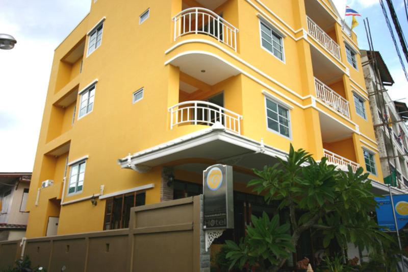 Hotel Chomsin Hua Hin ชมสินธุ์ หัวหิน