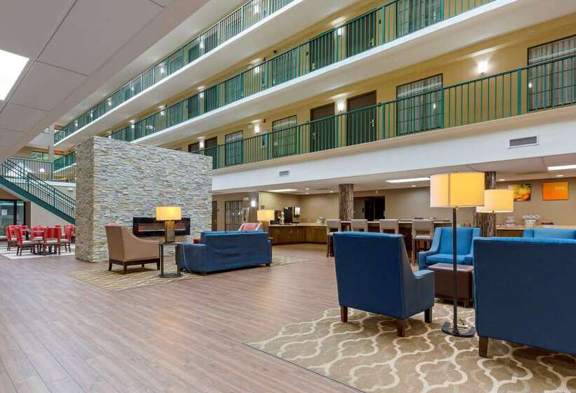 فندق Comfort Suites Near Potomac Mills