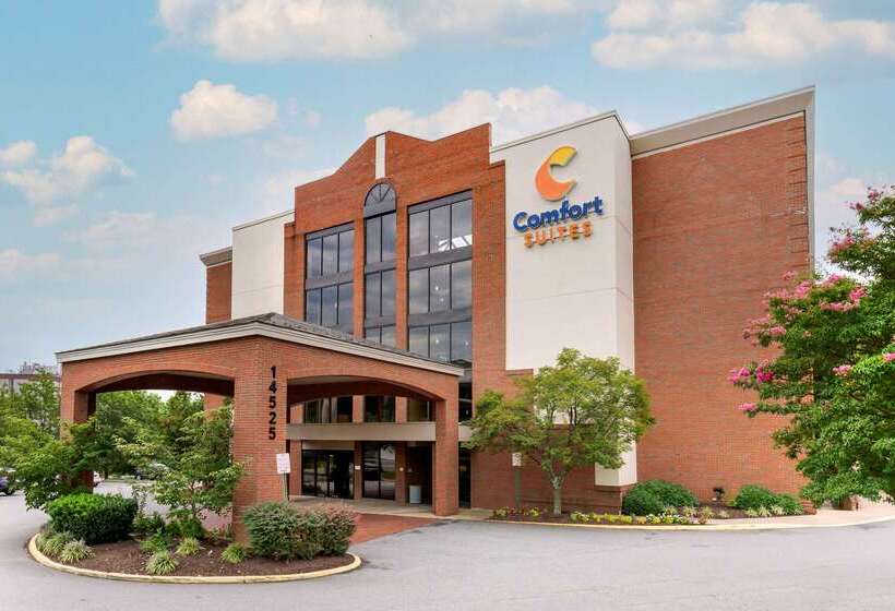 فندق Comfort Suites Near Potomac Mills