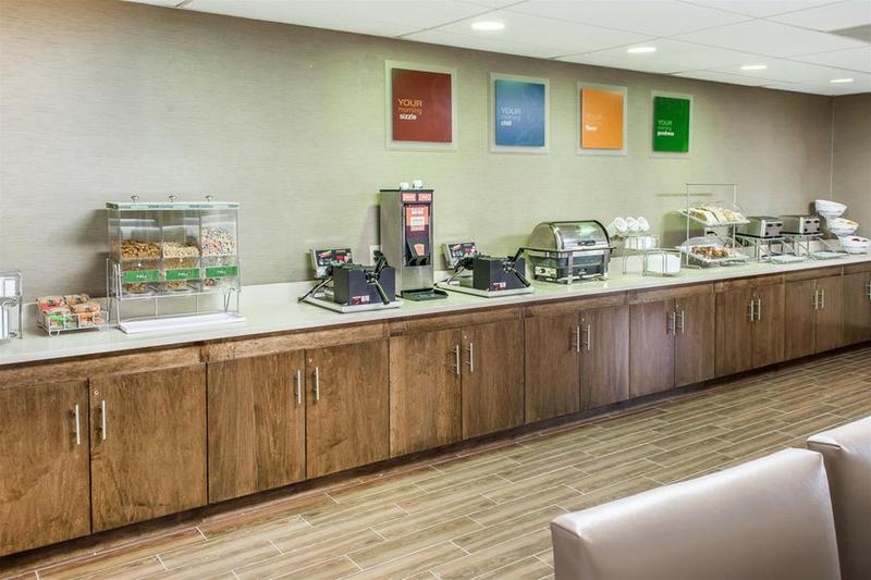 فندق Comfort Suites Near Potomac Mills