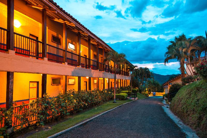 호텔 Decameron Panaca   All Inclusive