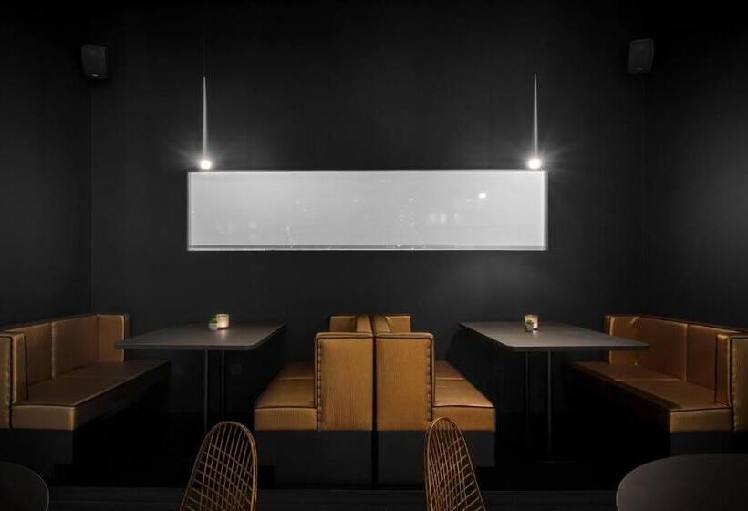 בית מלון כפרי Ellopia Point