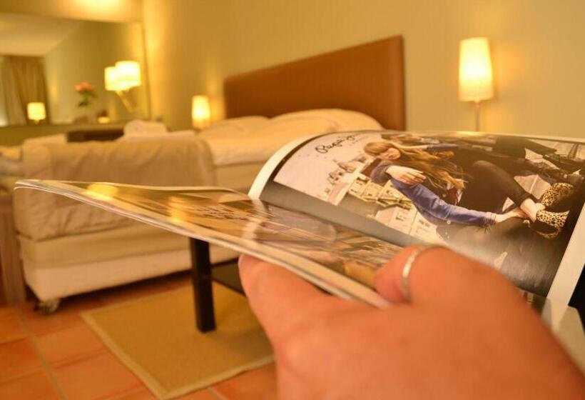 בית מלון כפרי Ellopia Point