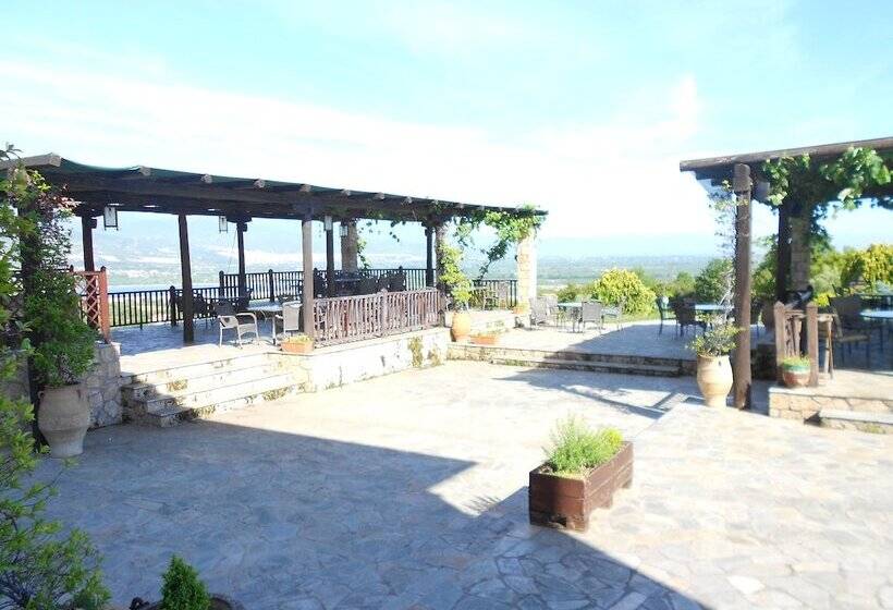 בית מלון כפרי Estate Kalaitzis