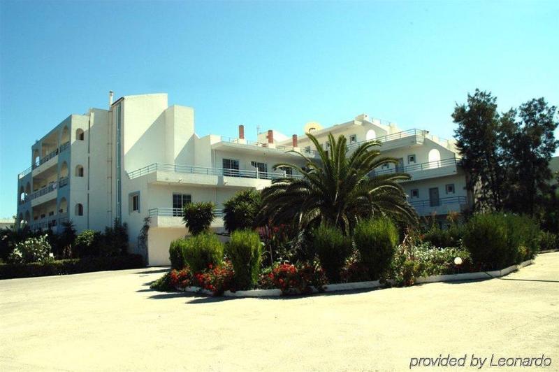 فندق Faliraki Bay