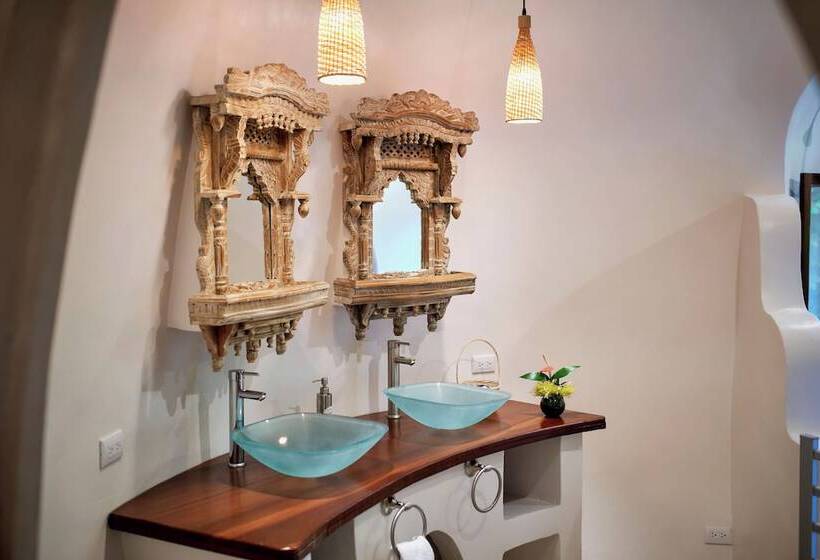 فندق Finca Luna Nueva Lodge