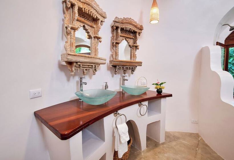 فندق Finca Luna Nueva Lodge