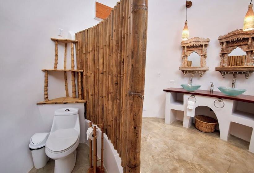 فندق Finca Luna Nueva Lodge