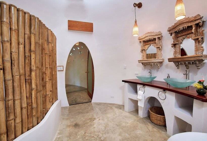 فندق Finca Luna Nueva Lodge