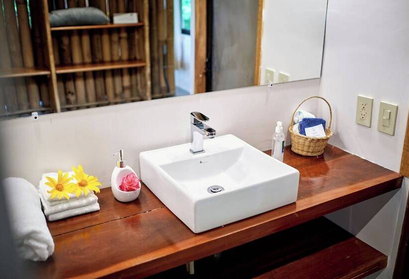 فندق Finca Luna Nueva Lodge