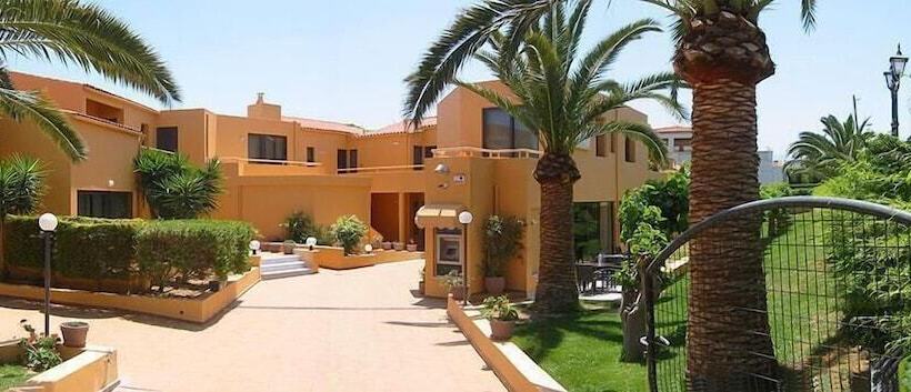 בית מלון כפרי Golden Sand