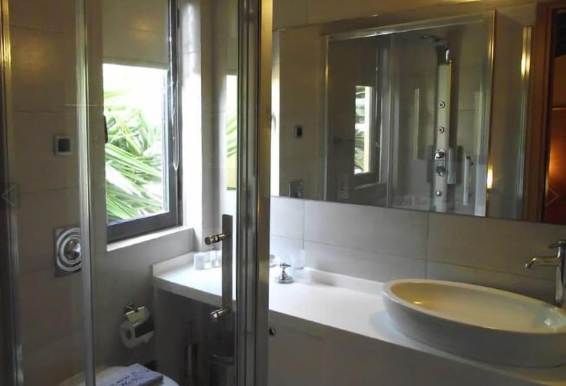 בית מלון כפרי Golden Sand