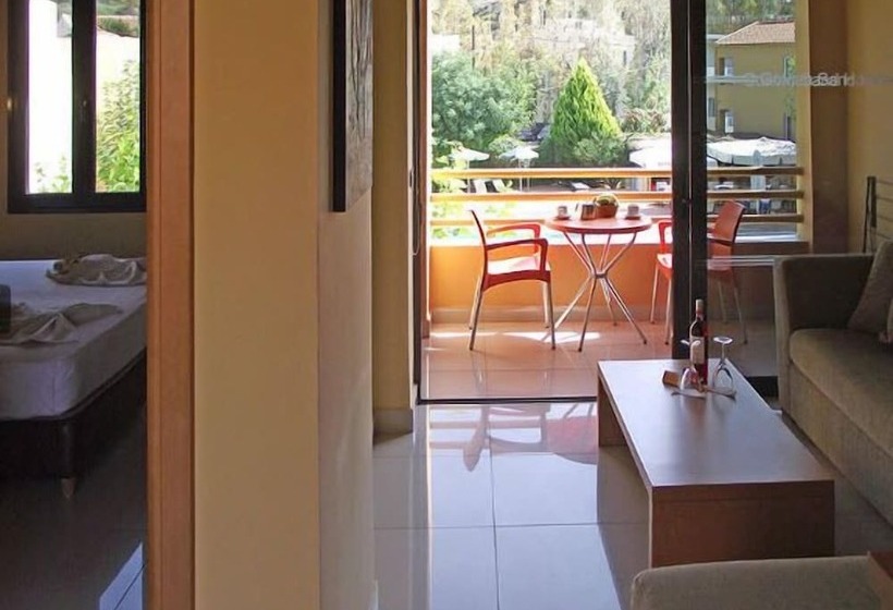 בית מלון כפרי Golden Sand