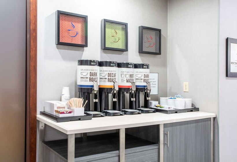 فندق Hampton Inn Elkins