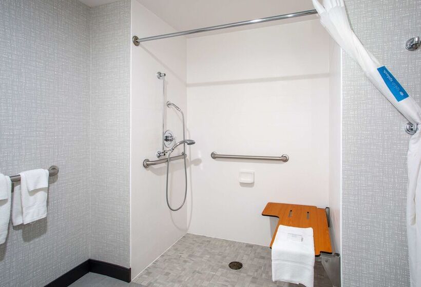 فندق Hampton Inn Elkins