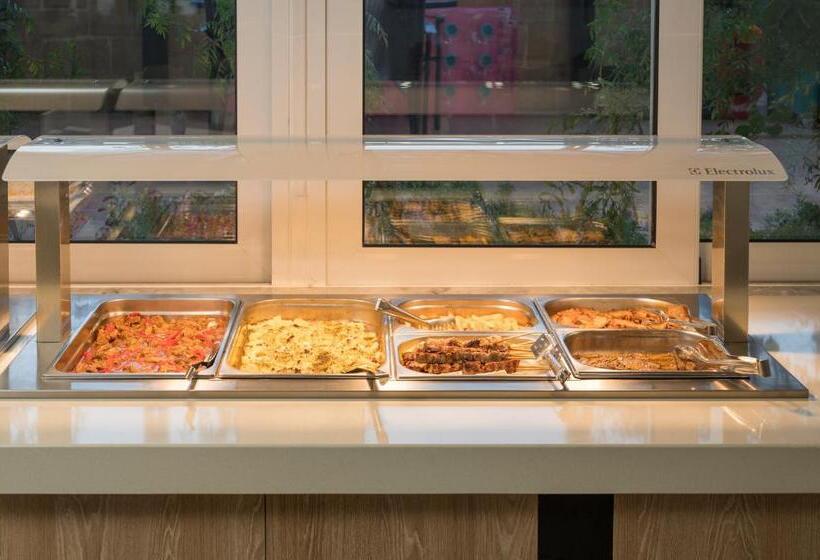 בית מלון כפרי Hermes