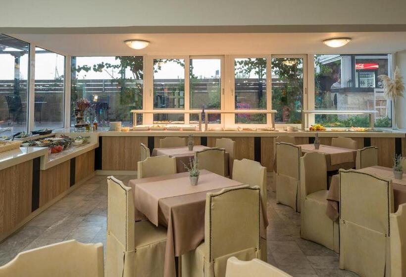 בית מלון כפרי Hermes