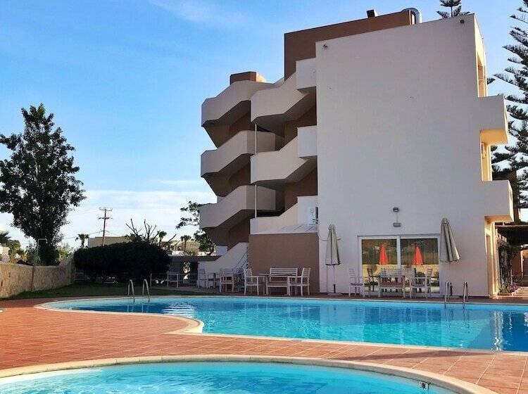 בית מלון כפרי Hermes