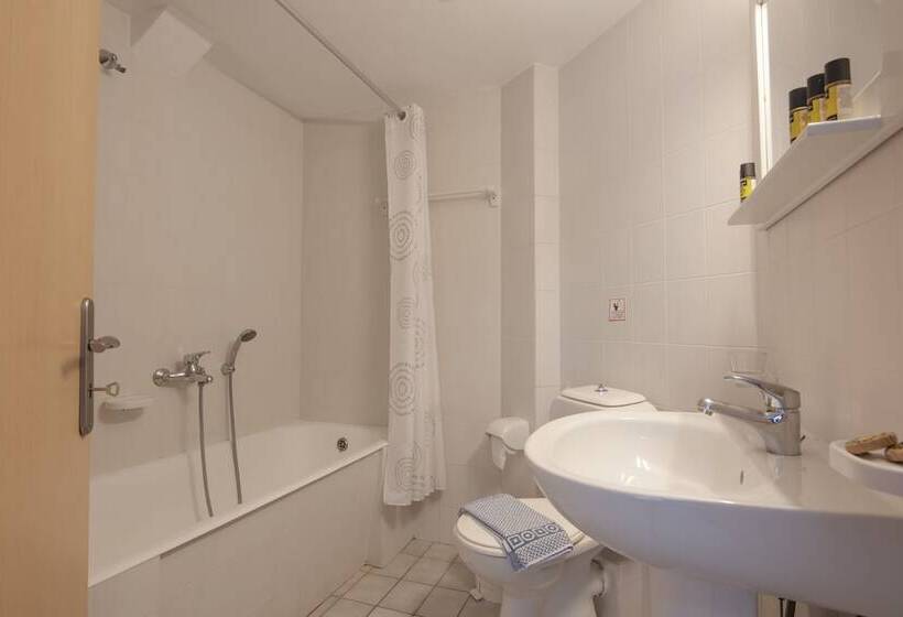 בית מלון כפרי Hermes