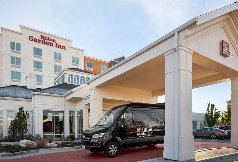 בית מלון כפרי Hilton Garden Inn Salt Lake City Airport