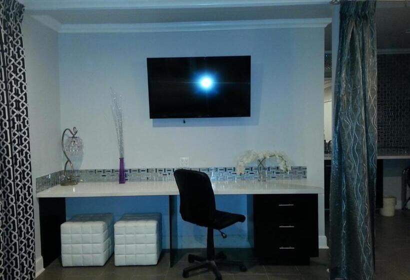 فندق Hollywood Vip