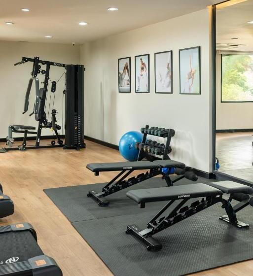 فندق Ikon Phuket   Sha Extra Plus