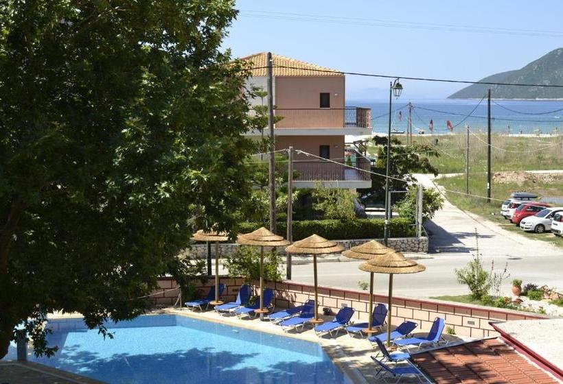 בית מלון כפרי Kalias