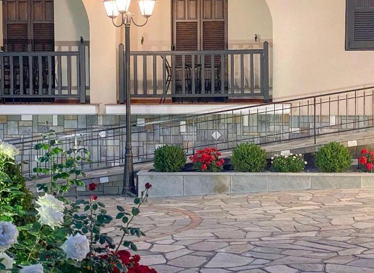 בית מלון כפרי Kastraki