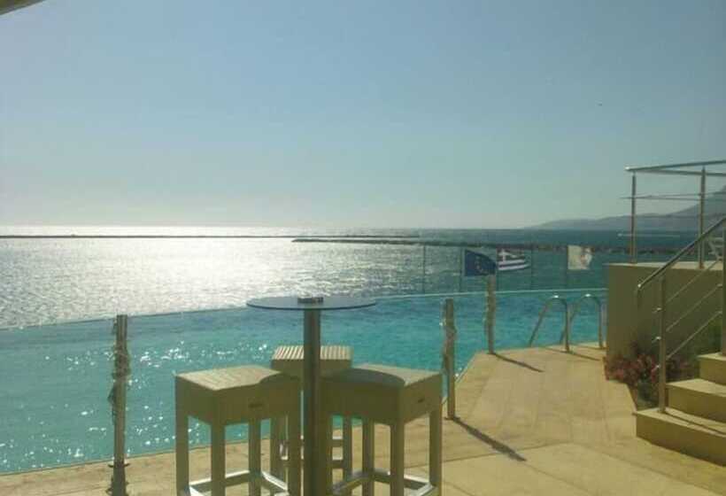 בית מלון כפרי Kymi Palace