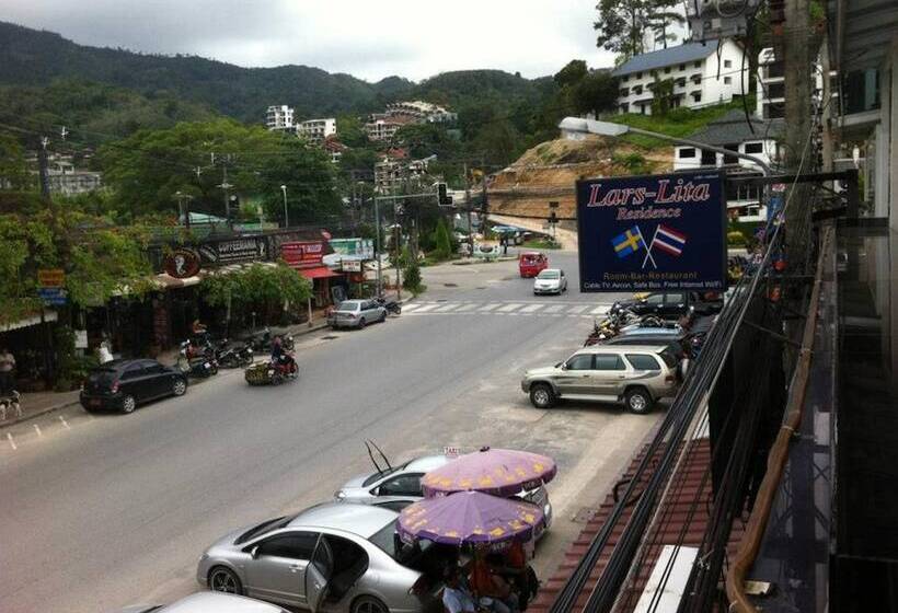 ホテル Lars Lita Residence