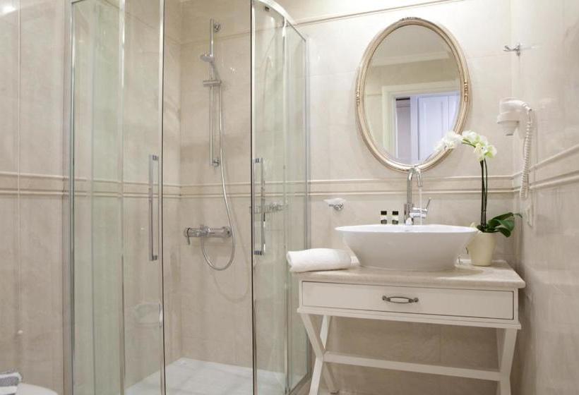 Lefko Hotel & Apartments