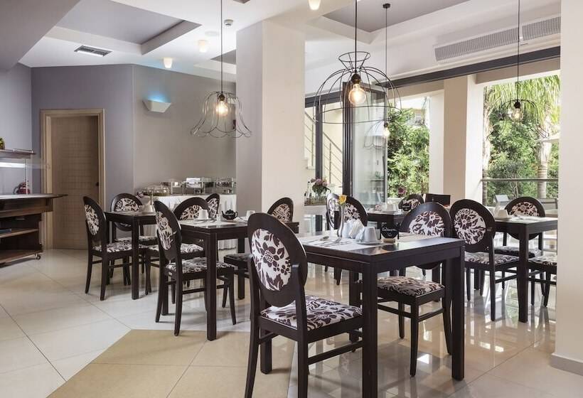 ホテル Libyan Princess