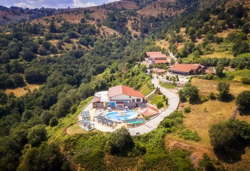 בית מלון כפרי Loggas